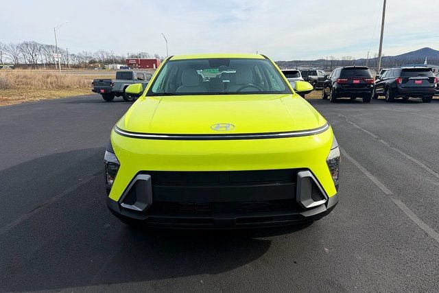 New 2026 Hyundai Kona SE AWD/4WD image 2