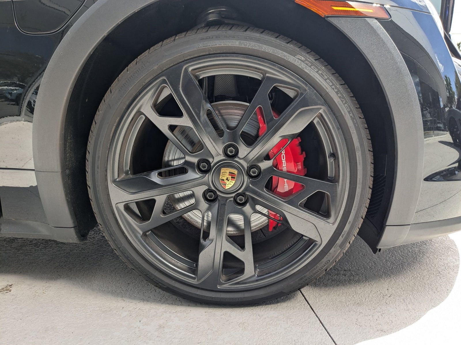 New 2024 Porsche Taycan 4S AWD/4WD image 26