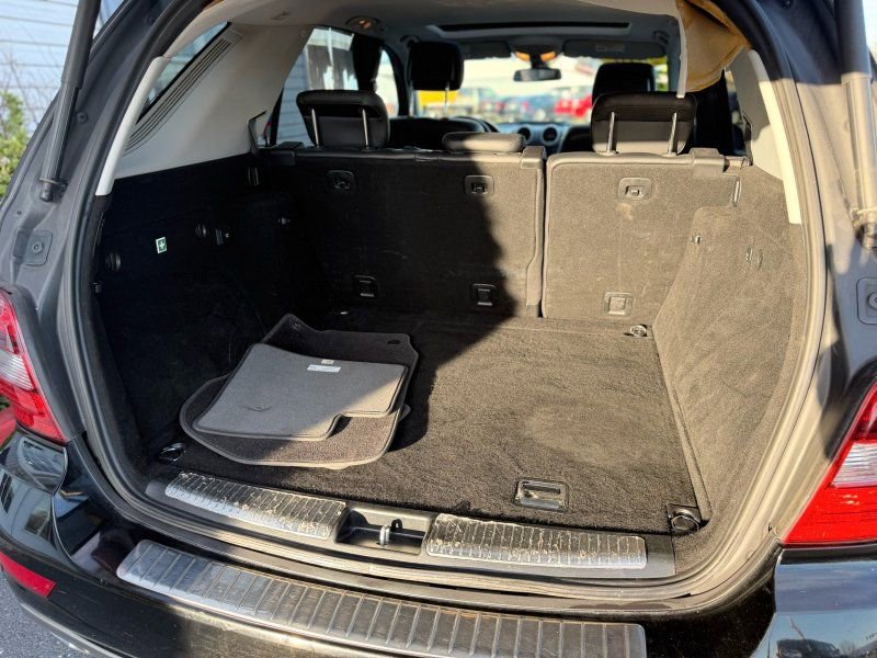 Used 2010 Mercedes-Benz ML 350 4MATIC image 12