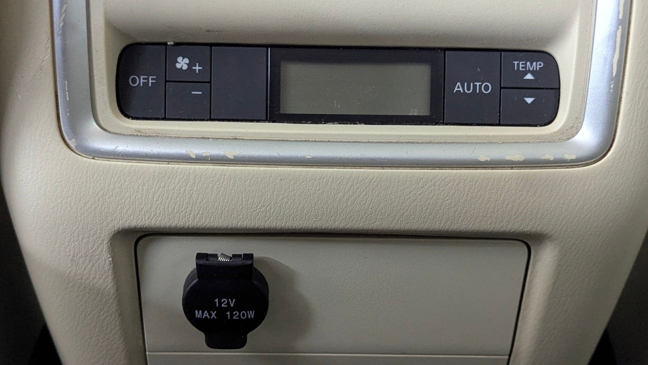 Used 2015 INFINITI QX60 FWD w/ Premium Plus Package image 18