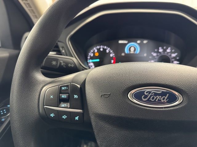Used 2020 Ford Escape SE image 14