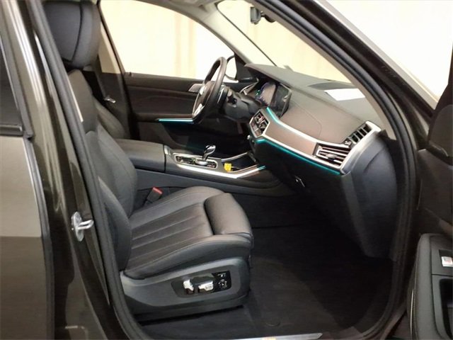 Certified 2022 BMW X7 xDrive40i w/ Premium Package image 41