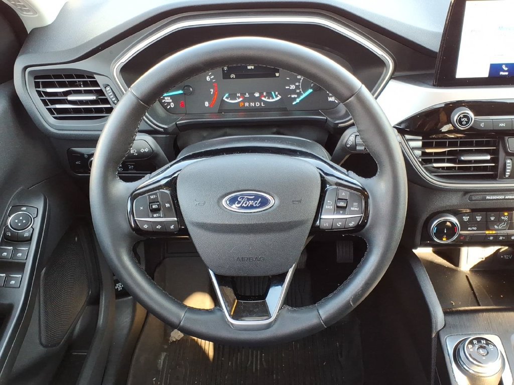 Used 2022 Ford Escape SEL AWD/4WD image 12