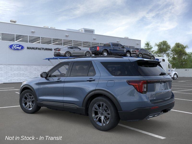 New 2026 Ford Explorer Active AWD/4WD image 4