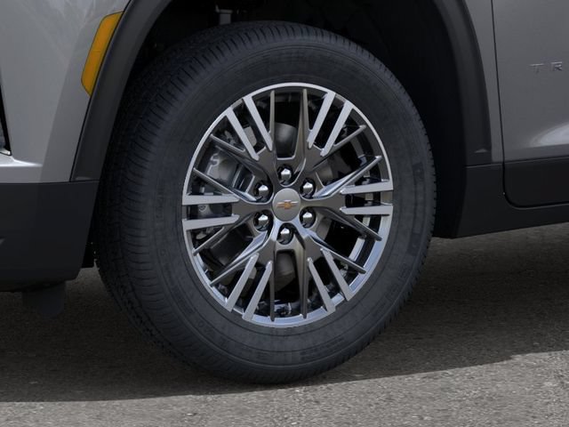 New 2027 Chevrolet Traverse LT w/ Driver Confidence Package FWD image 9