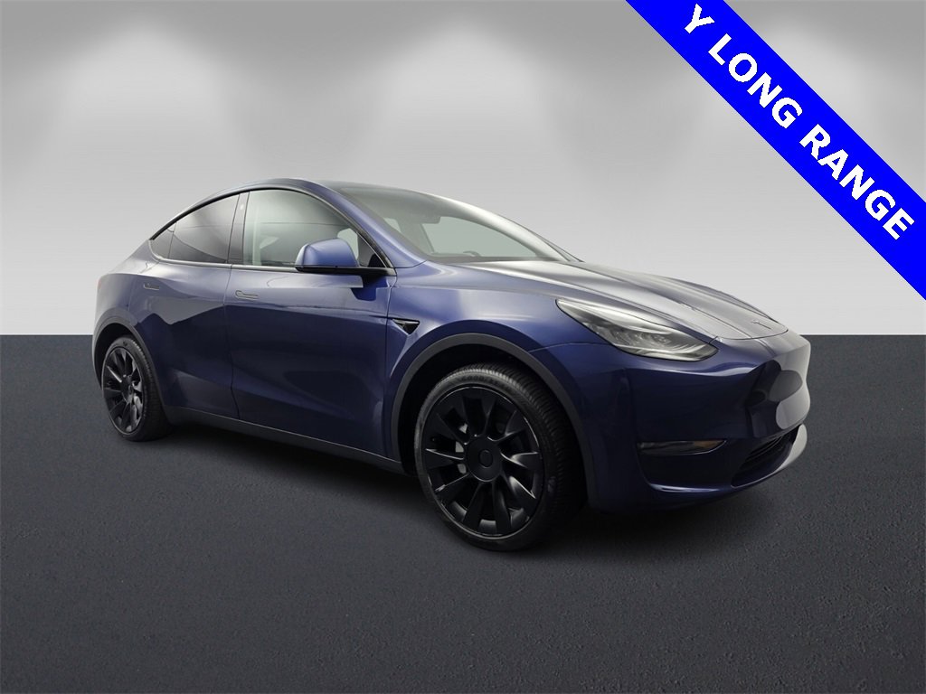 Used 2023 Tesla Model Y Long Range image 1