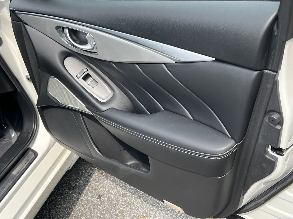 Used 2022 INFINITI Q50 Luxe w/ Cargo Package image 11