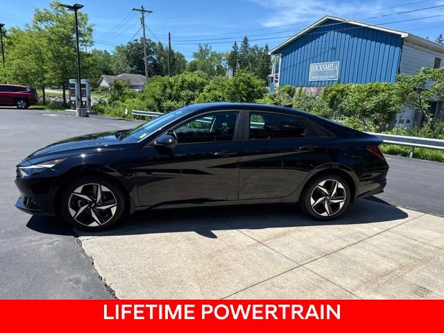 Certified 2023 Hyundai Elantra SEL w/ Convenience Package FWD image 5