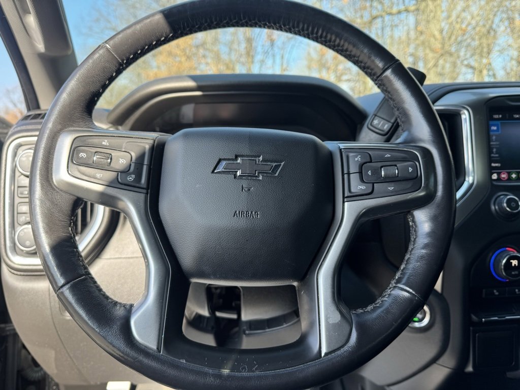 Used 2020 Chevrolet Silverado 1500 RST image 24