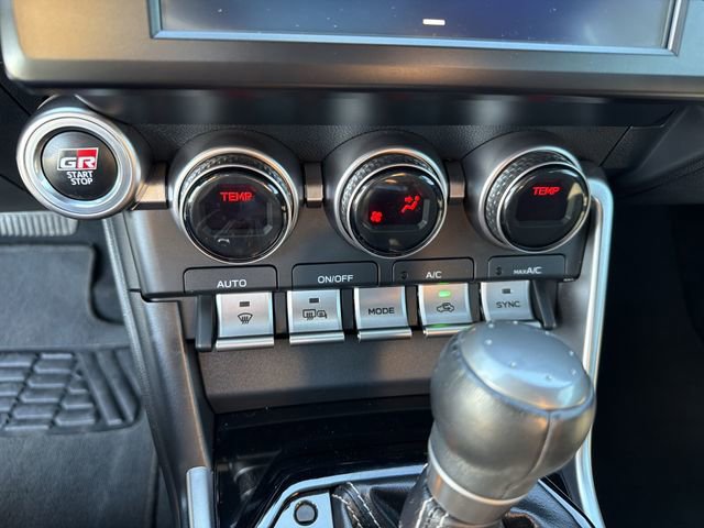 Certified 2022 Toyota GR86 image 21