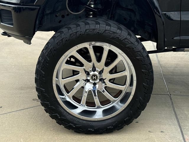 Used 2018 Ford F150 Lariat w/ Equipment Group 502A Luxury AWD/4WD image 5
