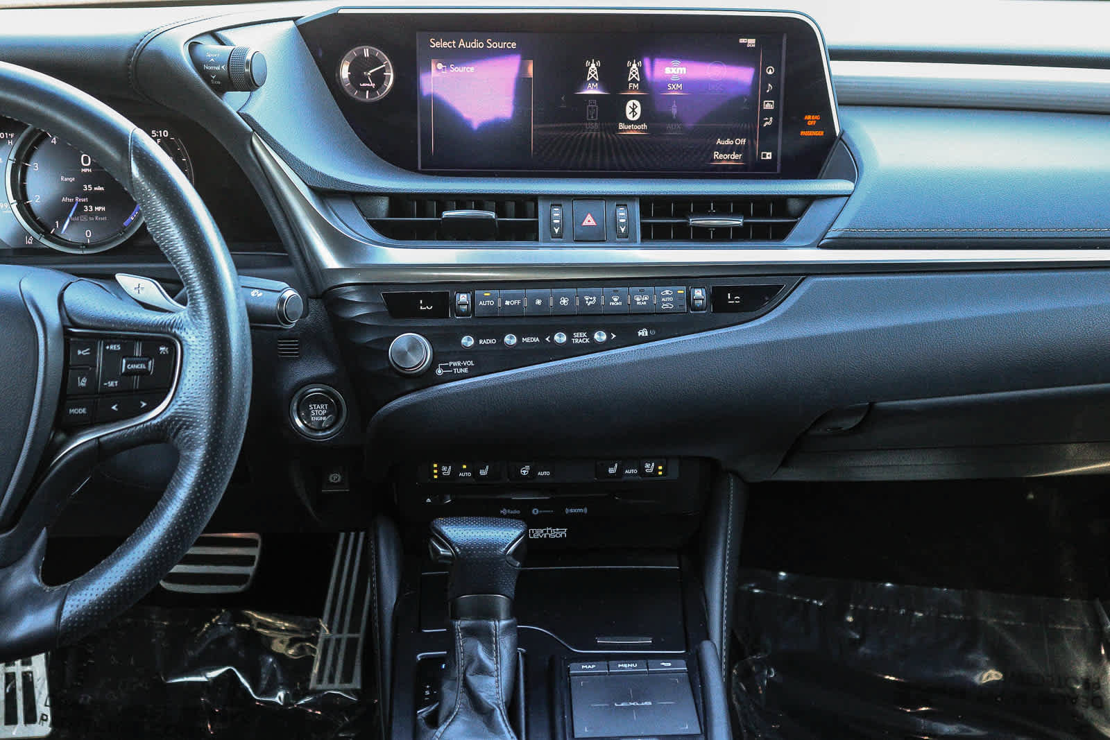 Used 2021 Lexus ES 250 F Sport w/ Accessory Package 2 AWD/4WD image 16