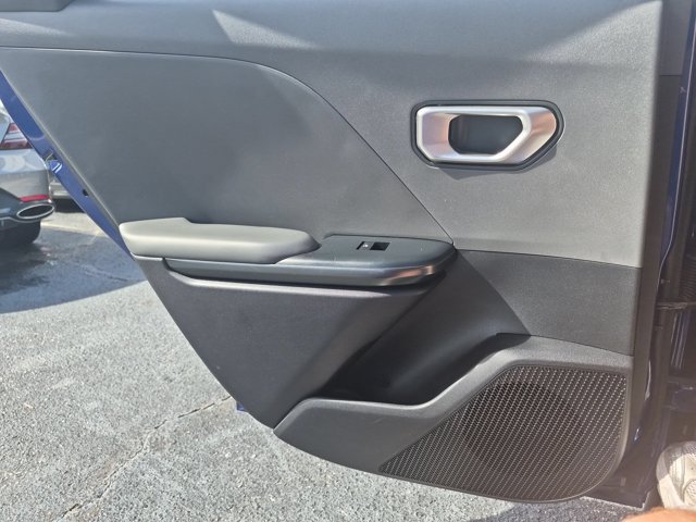 Used 2025 Kia K4 FWD image 26