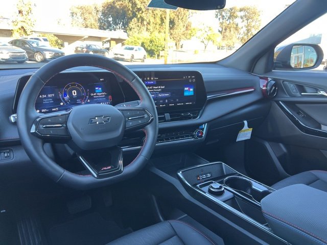 Used 2025 Chevrolet Equinox RS image 14