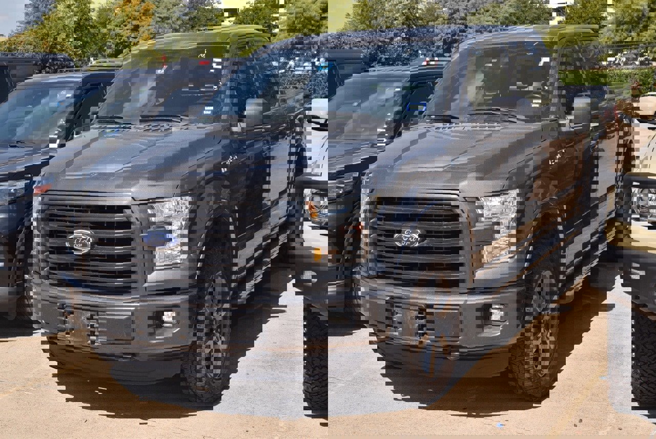 Used 2016 Ford F150 XLT w/ Equipment Group 302A Luxury