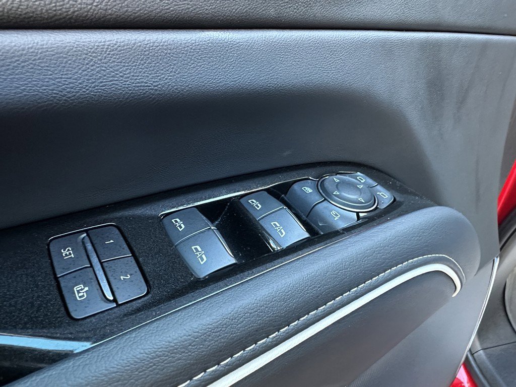 Certified 2024 Cadillac Escalade Sport w/ LPO, ONYX Package image 19