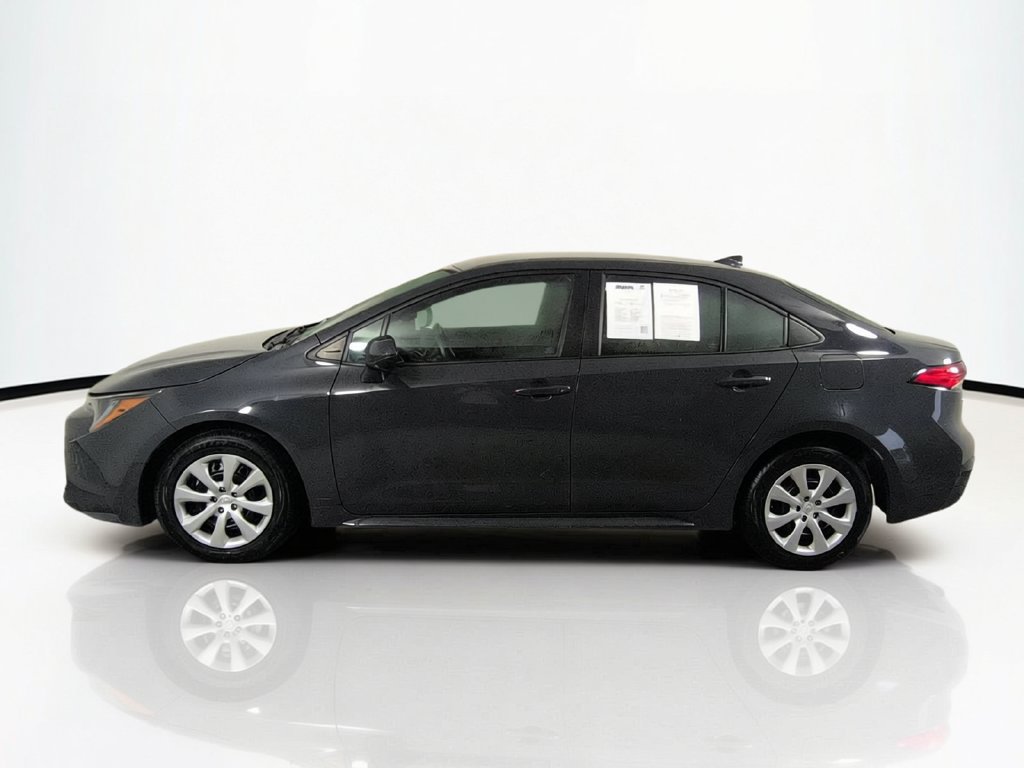 Used 2024 Toyota Corolla LE FWD image 10