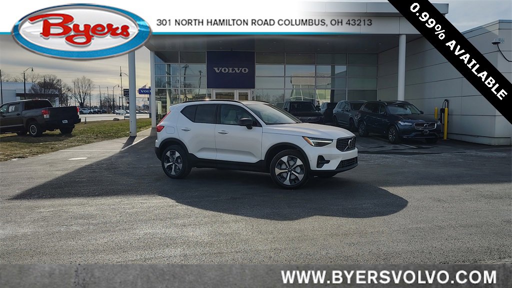 New 2026 Volvo XC40 B5 Plus w/ Protection Package Premier video 1