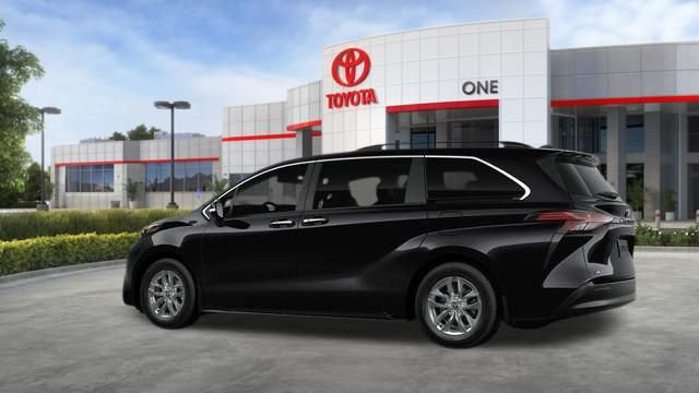 New 2026 Toyota Sienna XLE FWD image 38