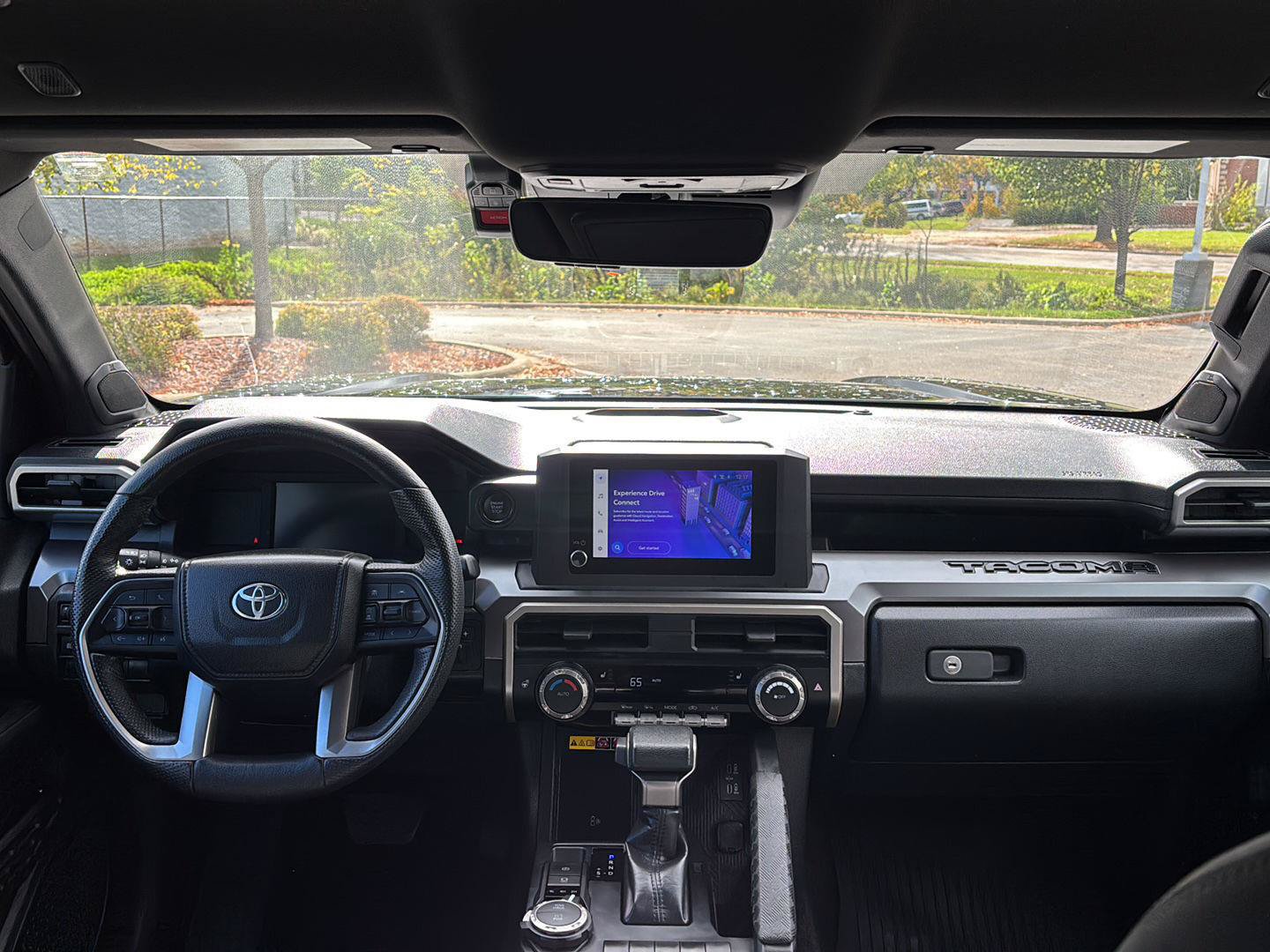 Used 2024 Toyota Tacoma SR5 AWD/4WD image 20