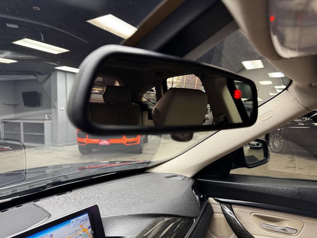 Used 2015 BMW 328i Gran Turismo xDrive image 28