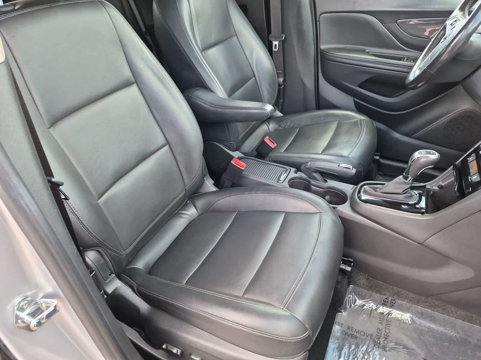 Used 2018 Buick Encore Essence FWD image 21
