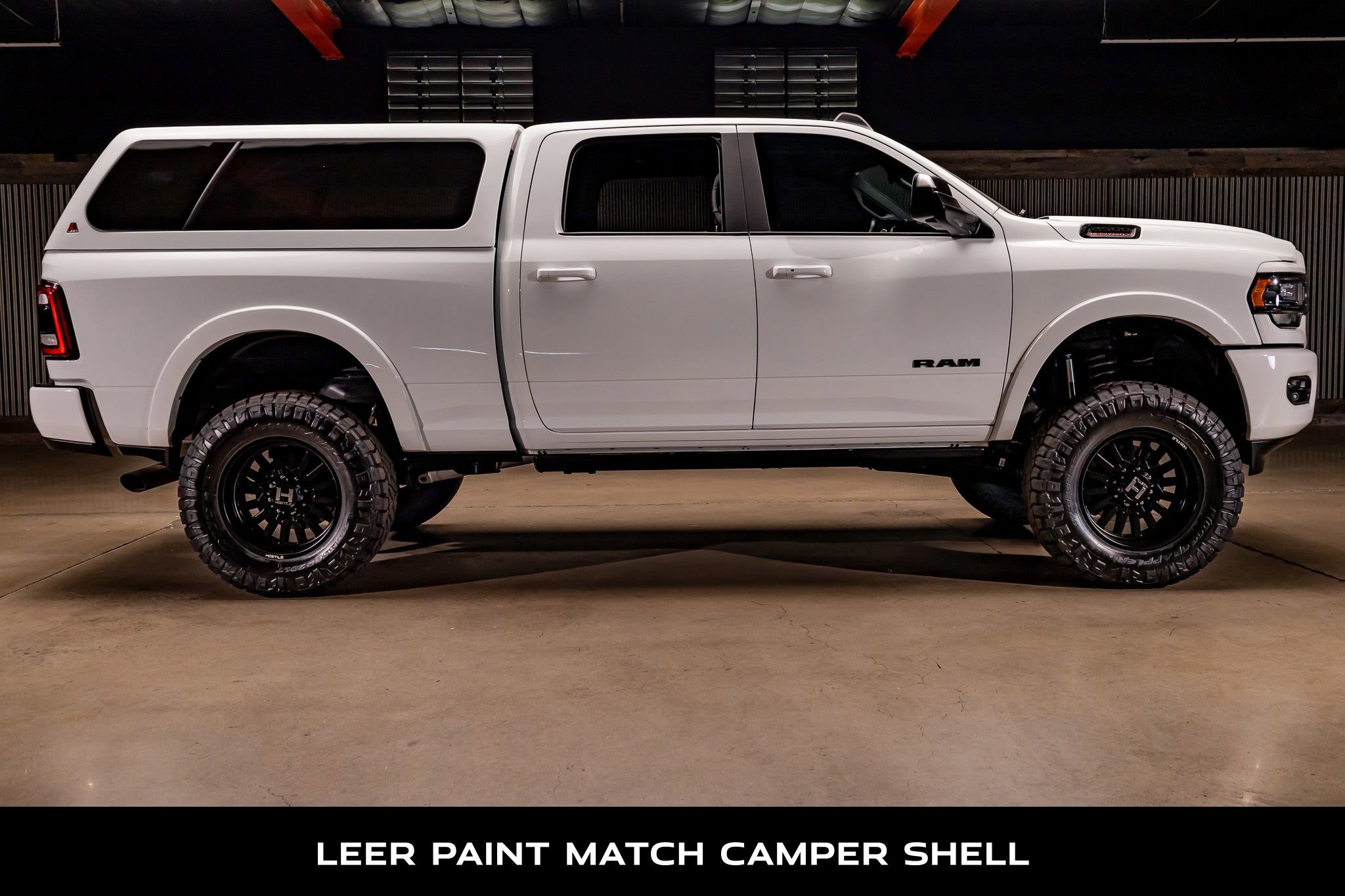 Used 2022 RAM 2500 Limited w/ Night Edition image 9