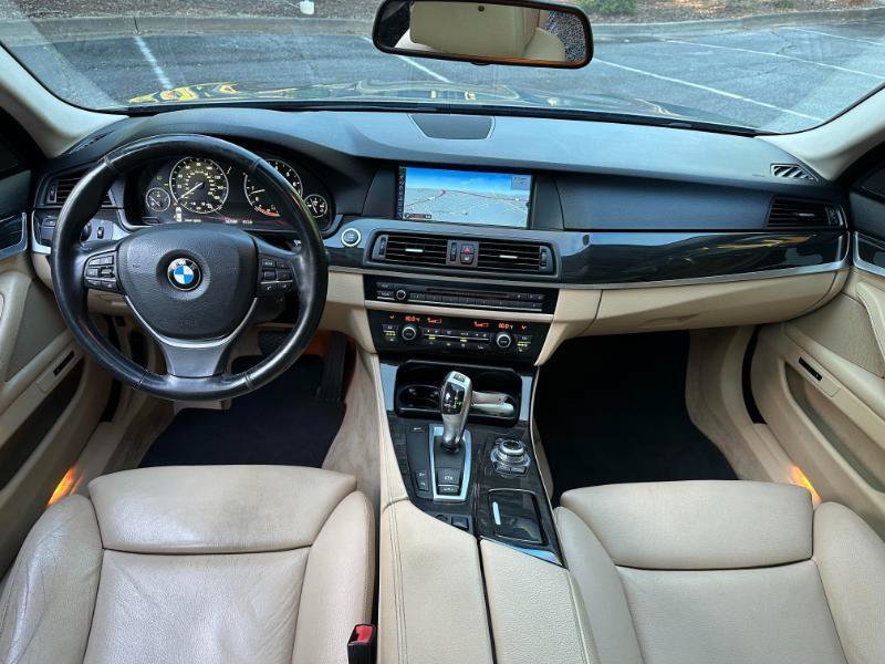 Used 2011 BMW 535i xDrive Sedan AWD/4WD image 36