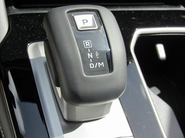 New 2025 Mitsubishi Outlander SE image 21