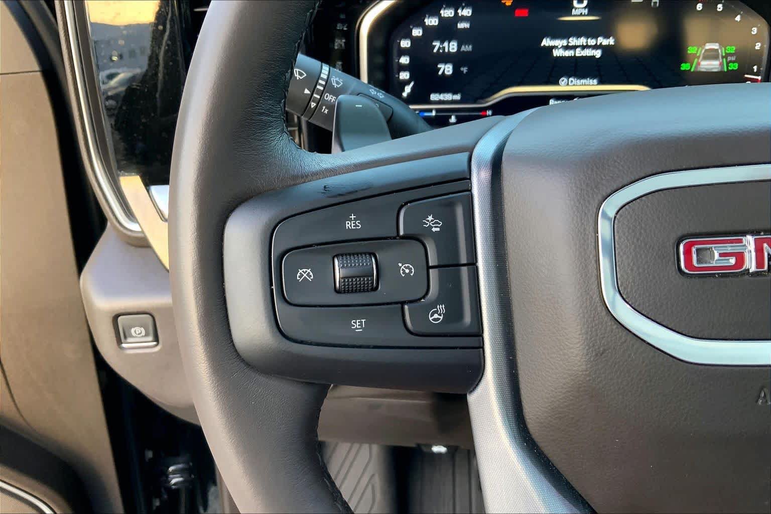 Used 2023 GMC Sierra 1500 SLT w/ SLT Premium Package AWD/4WD image 23