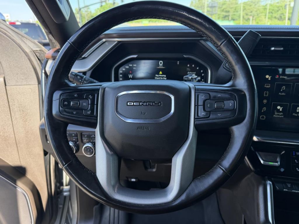 Used 2024 GMC Sierra 2500 Denali w/ Denali Reserve Package image 16