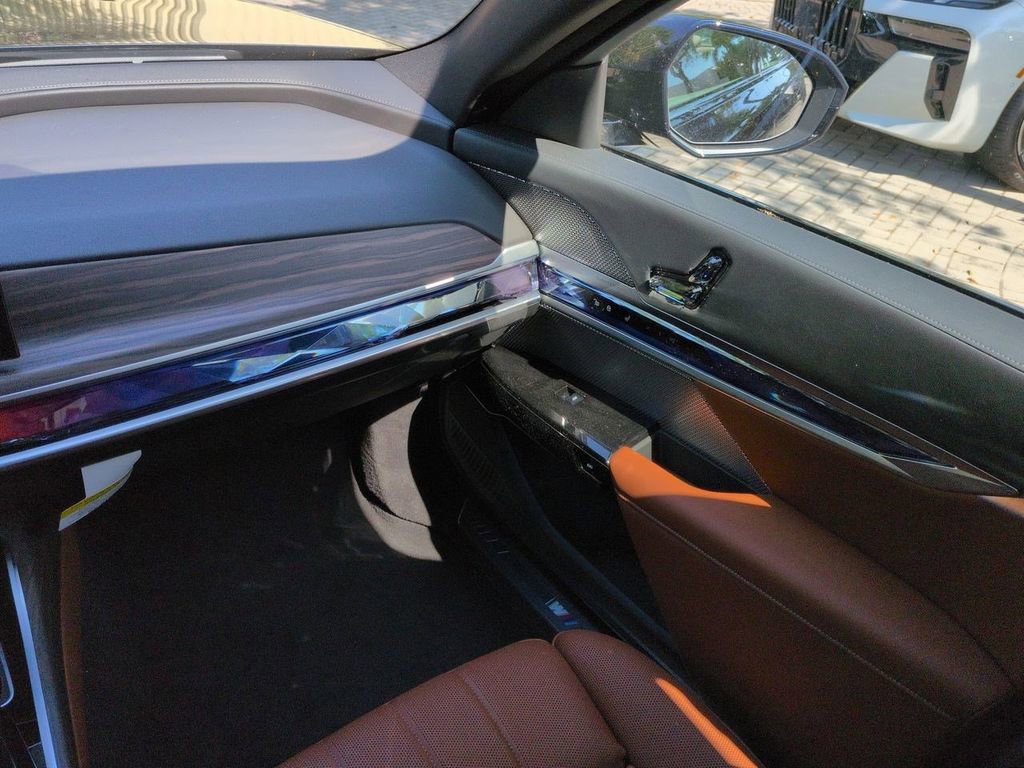 New 2026 BMW 760i xDrive AWD/4WD image 17