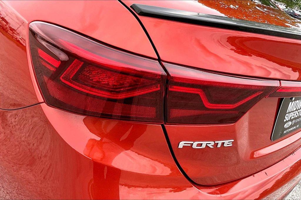 Used 2020 Kia Forte GT-Line w/ GT-Line Premium Package FWD image 28