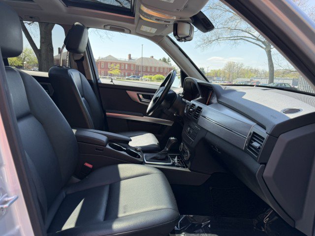 Used 2012 Mercedes-Benz GLK 350 4MATIC image 27
