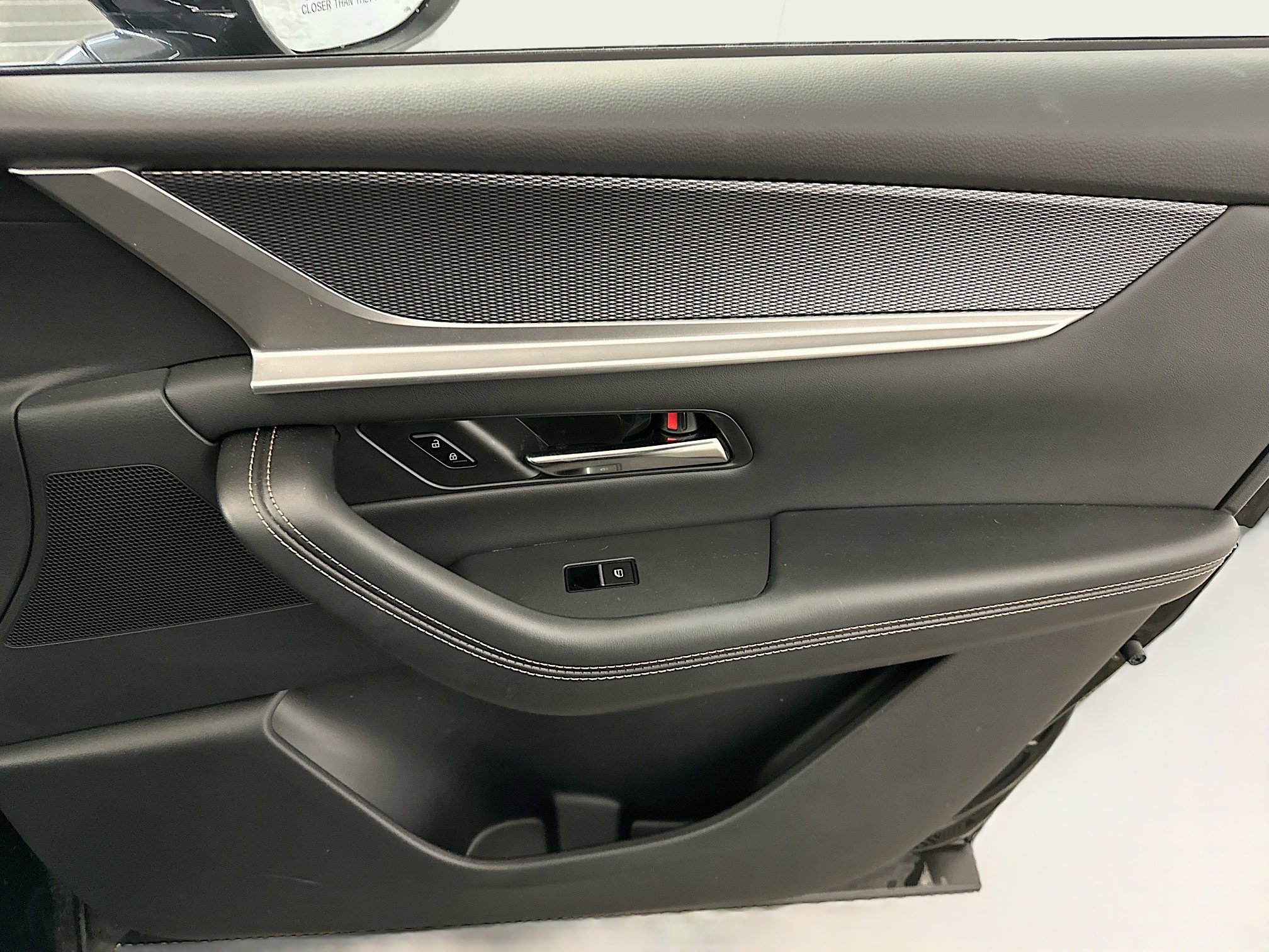 Used 2024 MAZDA CX-90 Plug-In Hybrid w/ Preferred image 36