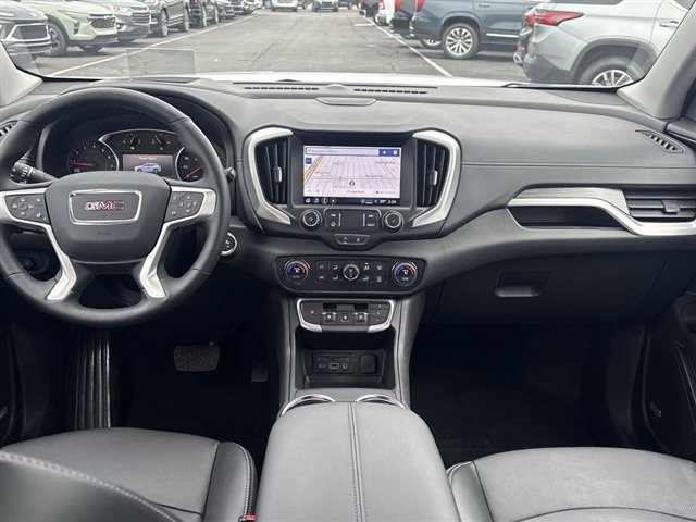 Certified 2024 GMC Terrain SLT w/ Infotainment Package II image 20