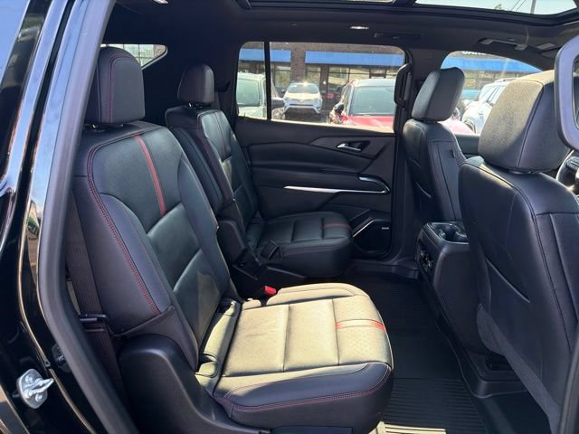 Certified 2024 Chevrolet Traverse RS w/ LPO, Floor Liner Package FWD image 19