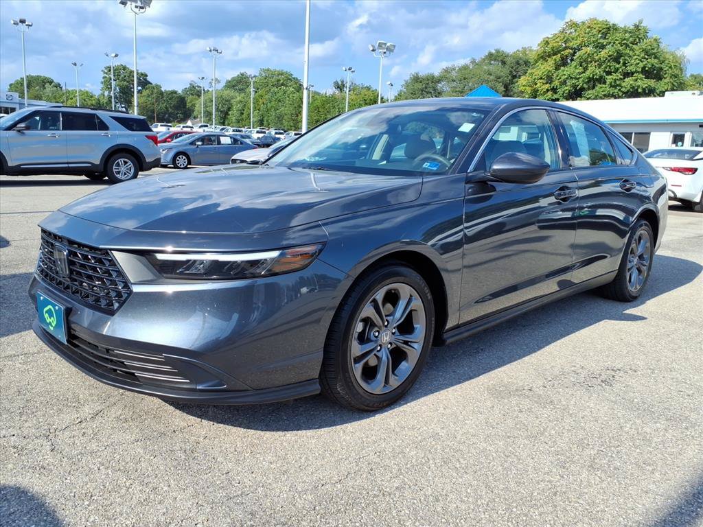 Used 2024 Honda Accord EX image 8