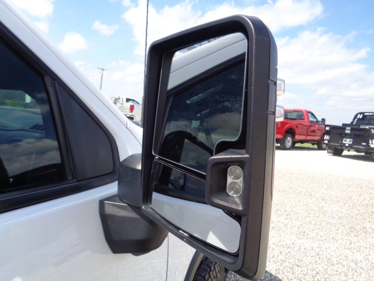 Used 2022 Chevrolet Silverado 2500 LT w/ Fleet Comfort Package AWD/4WD image 18