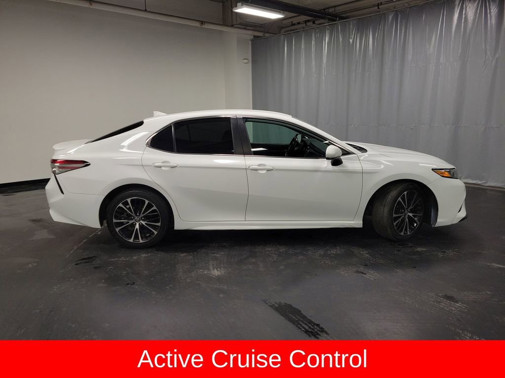 Used 2019 Toyota Camry SE image 9