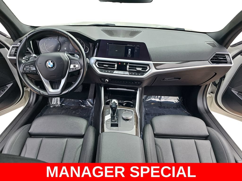 Used 2021 BMW 330i Sedan w/ Driving Assistance Package RWD image 9