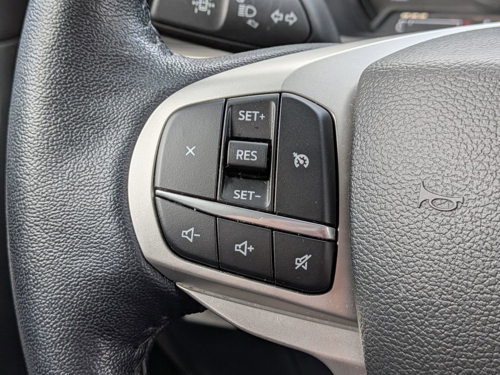 Certified 2022 Ford Explorer XLT w/ Equipment Group 202A image 24