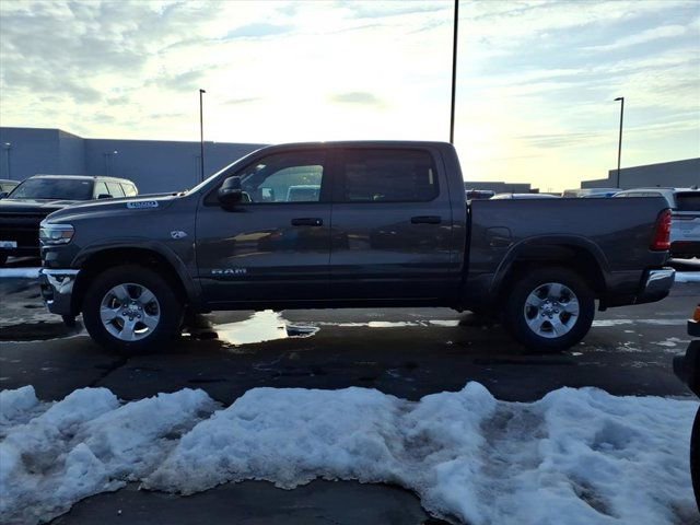New 2026 RAM 1500 4x4 Crew Cab image 3