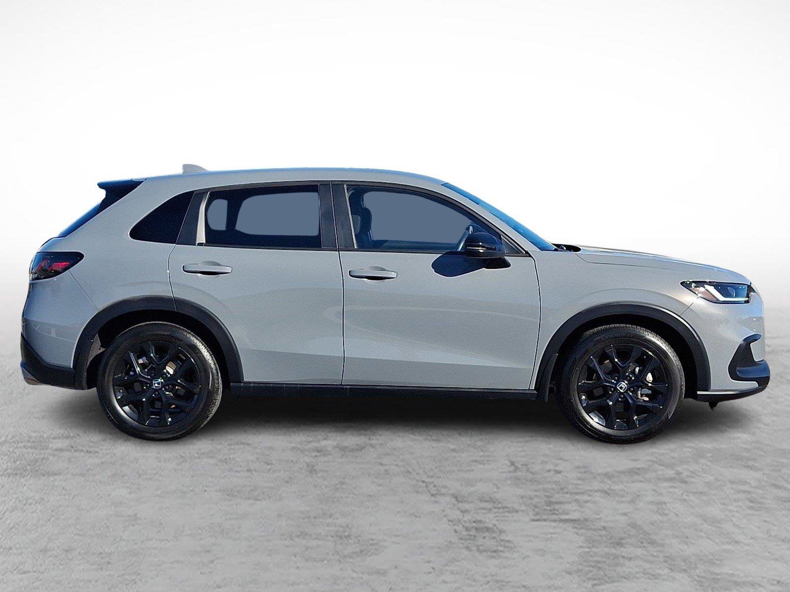 Used 2024 Honda HR-V Sport image 7