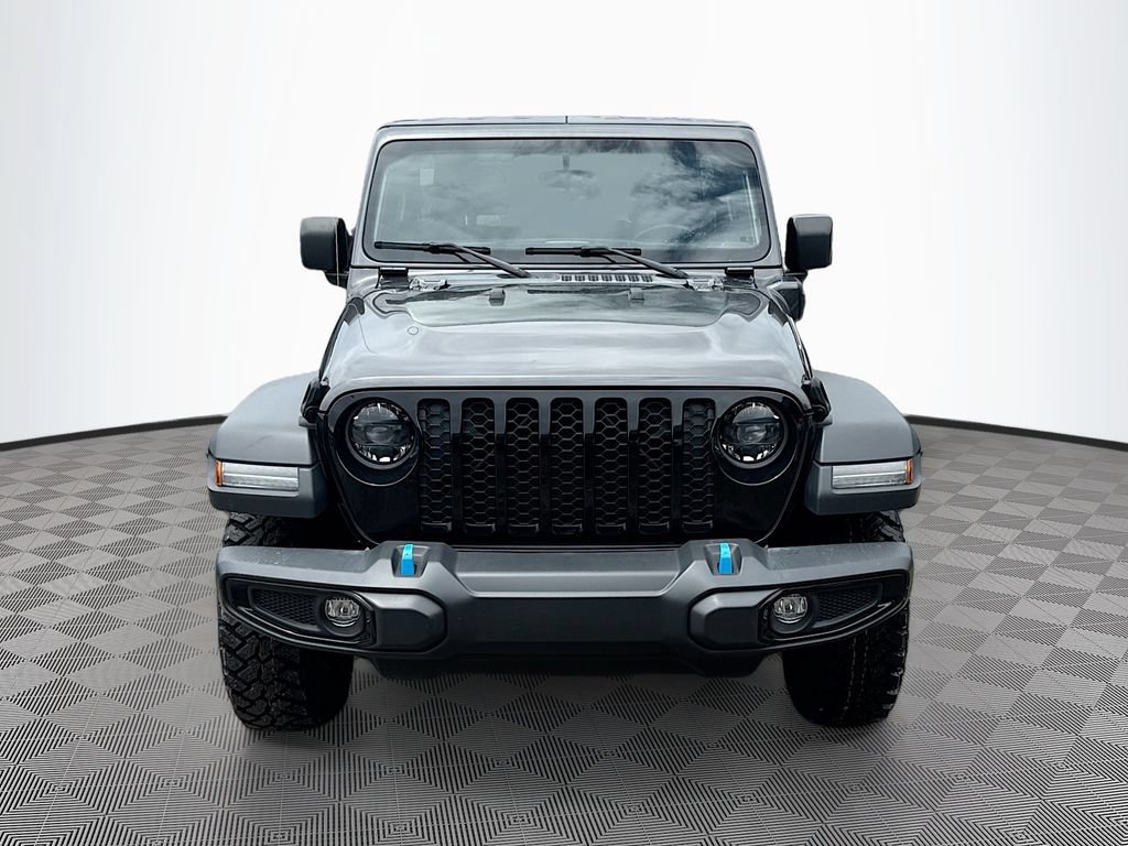 Used 2023 Jeep Wrangler Unlimited w/ Cold Weather Group AWD/4WD image 2