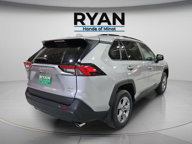 Used 2024 Toyota RAV4 XLE w/ Convenience Package image 11
