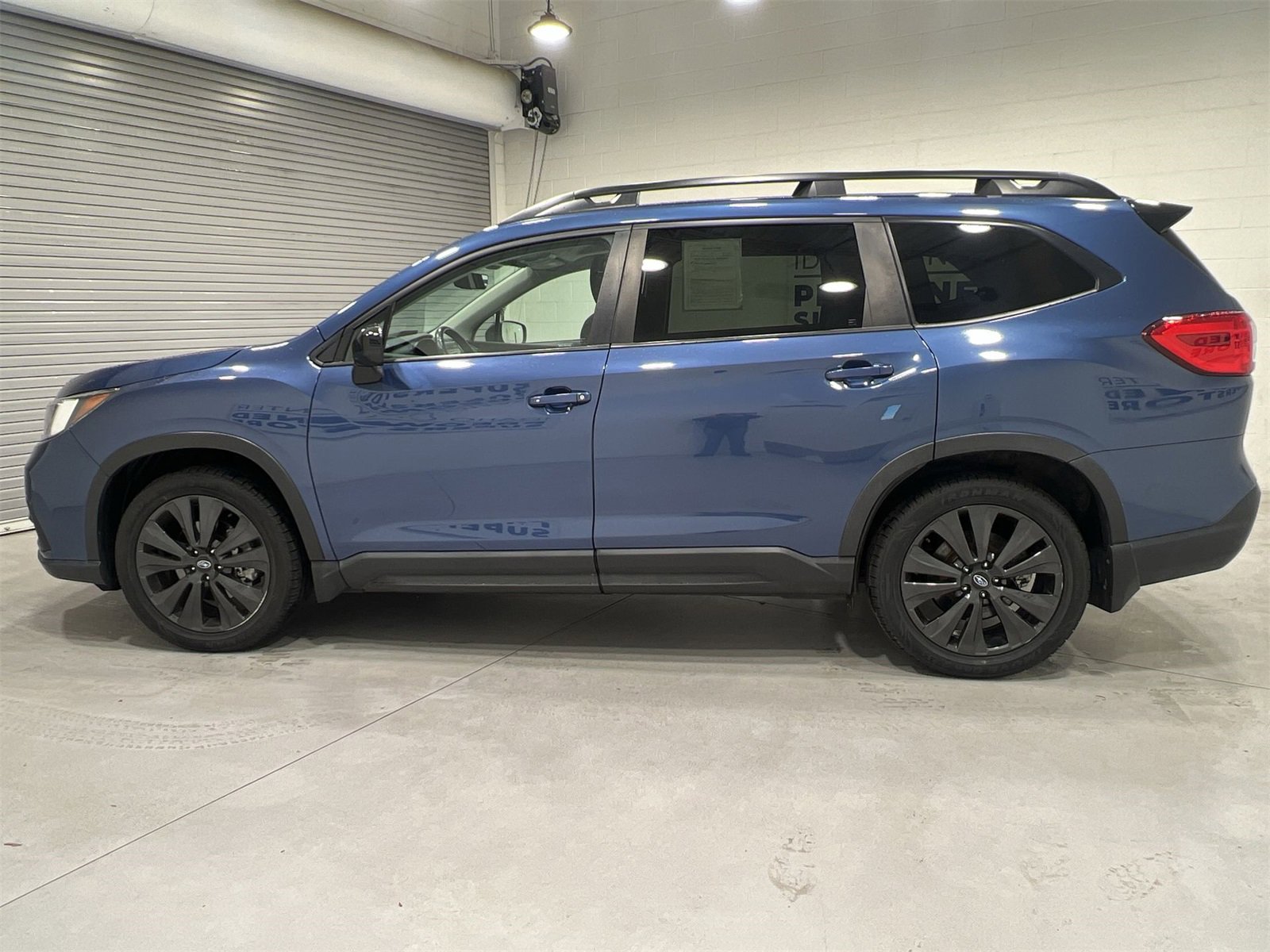 Used 2022 Subaru Ascent Onyx Edition image 5