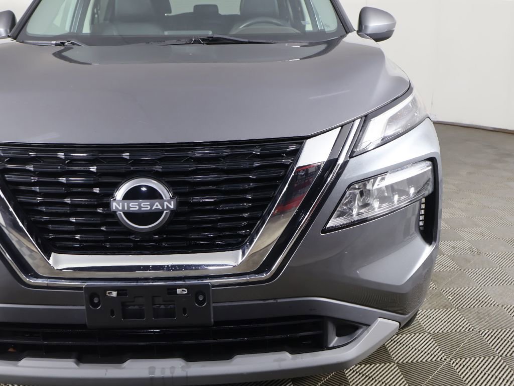 Used 2023 Nissan Rogue SV w/ SV Premium Package image 13