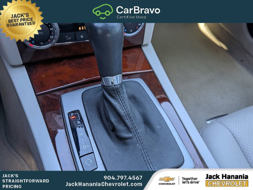 Used 2010 Mercedes-Benz C 300 Sedan image 19