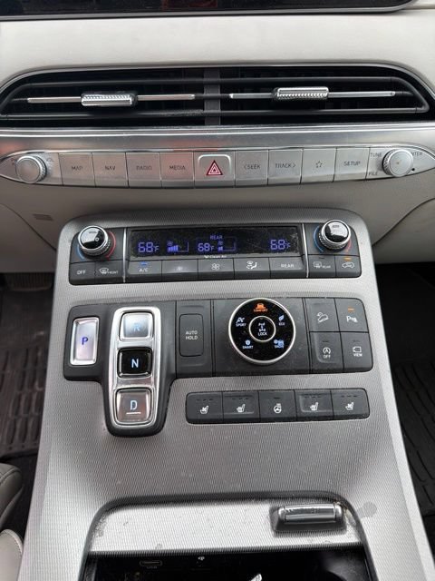 Used 2021 Hyundai Palisade Limited AWD/4WD image 3